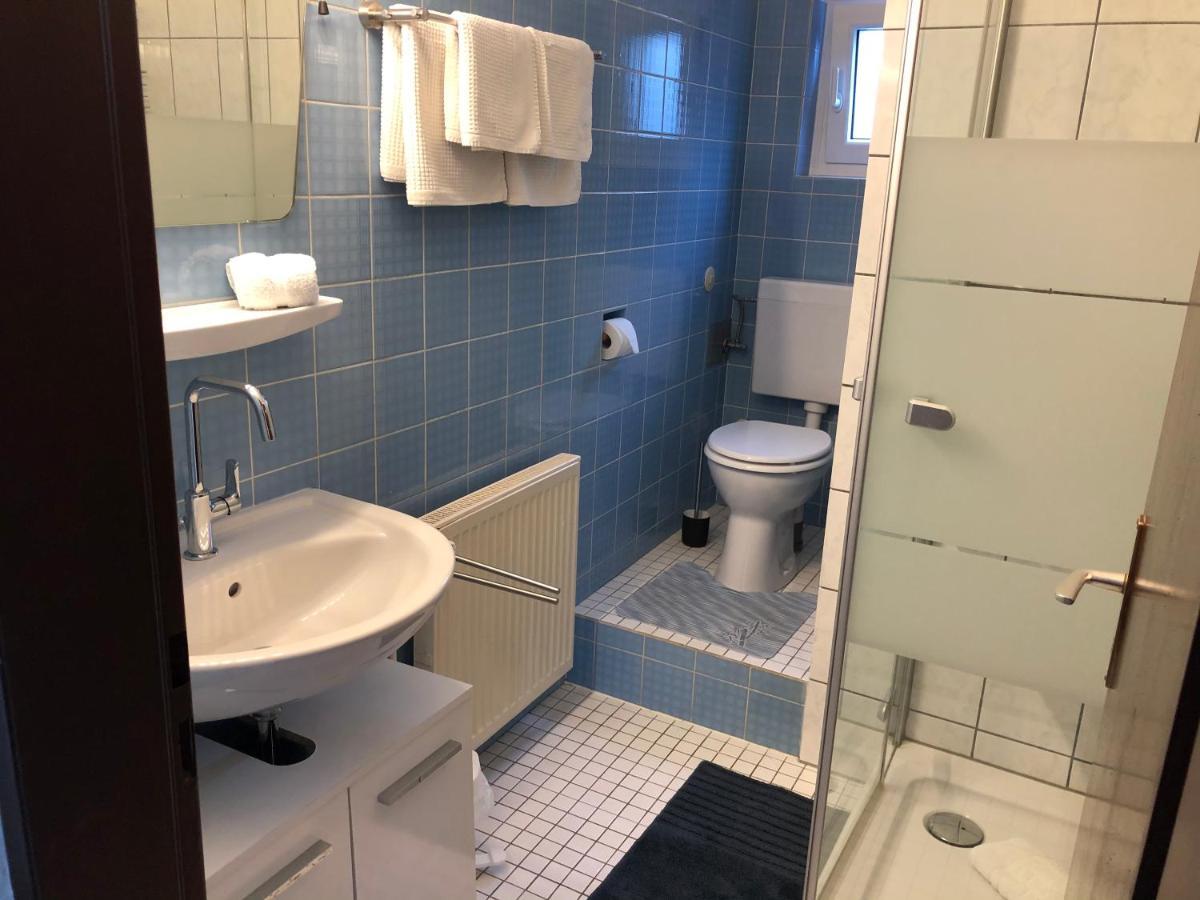 Ferienwohnung Appartement In Rheinbrohl Екстериор снимка