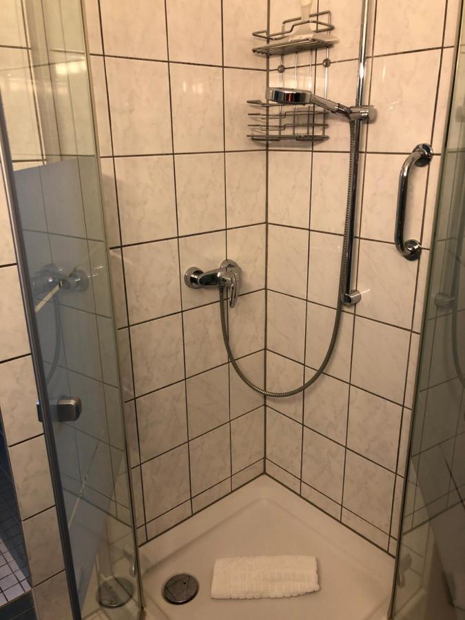 Ferienwohnung Appartement In Rheinbrohl Екстериор снимка