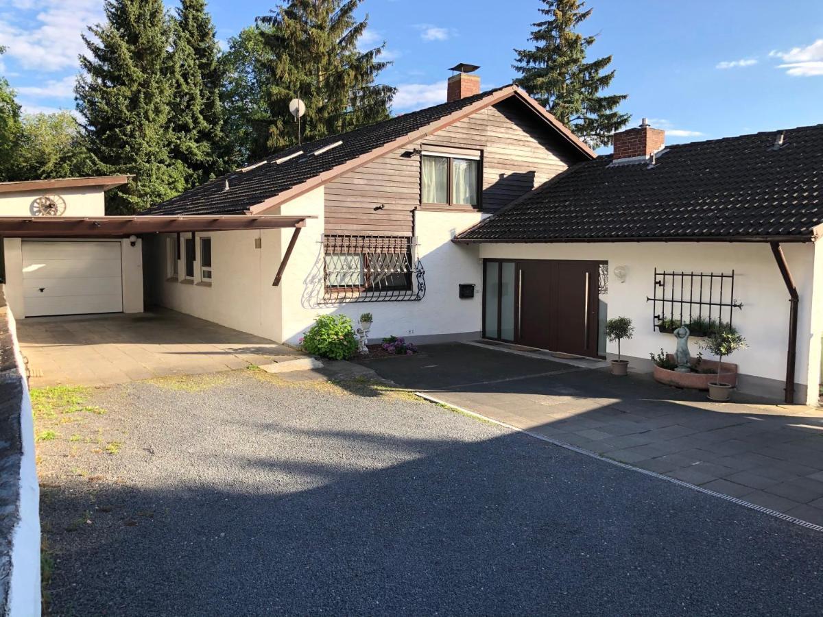 Ferienwohnung Appartement In Rheinbrohl Екстериор снимка