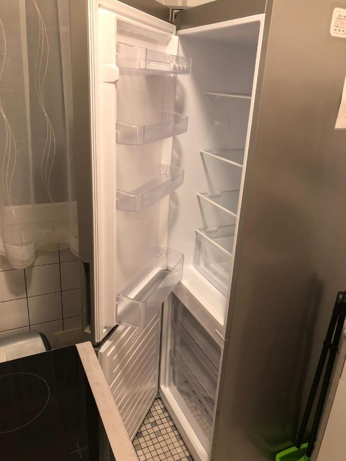 Ferienwohnung Appartement In Rheinbrohl Екстериор снимка